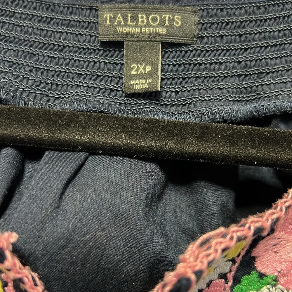 Talbots Embroidered Top - Picture 3 of 5